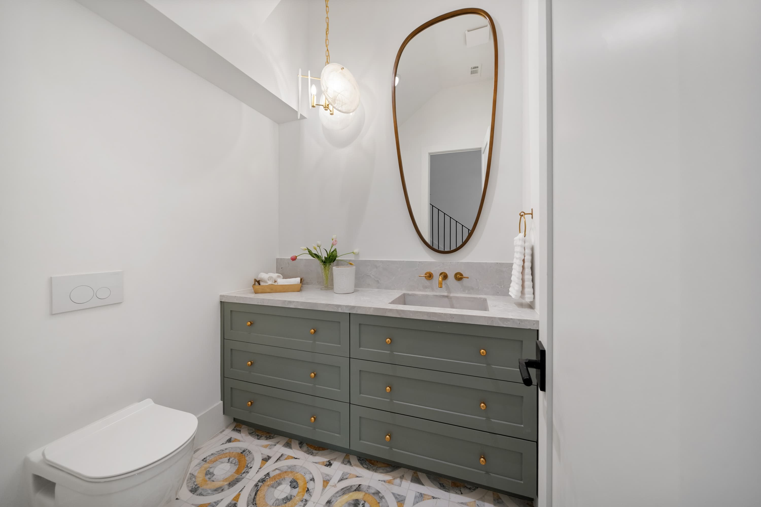 Sul Ross Residence — image 7