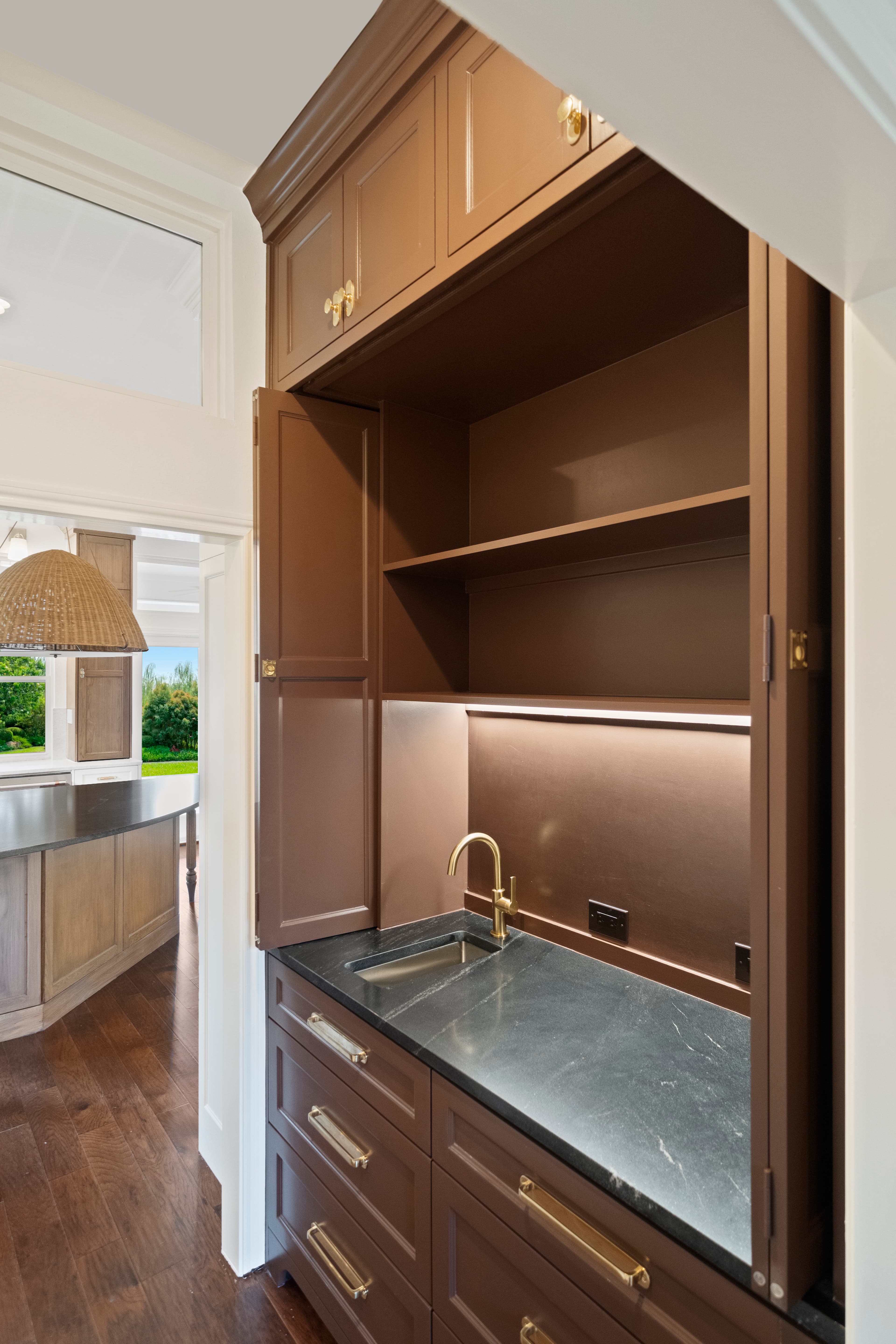Usener Residence — image 1