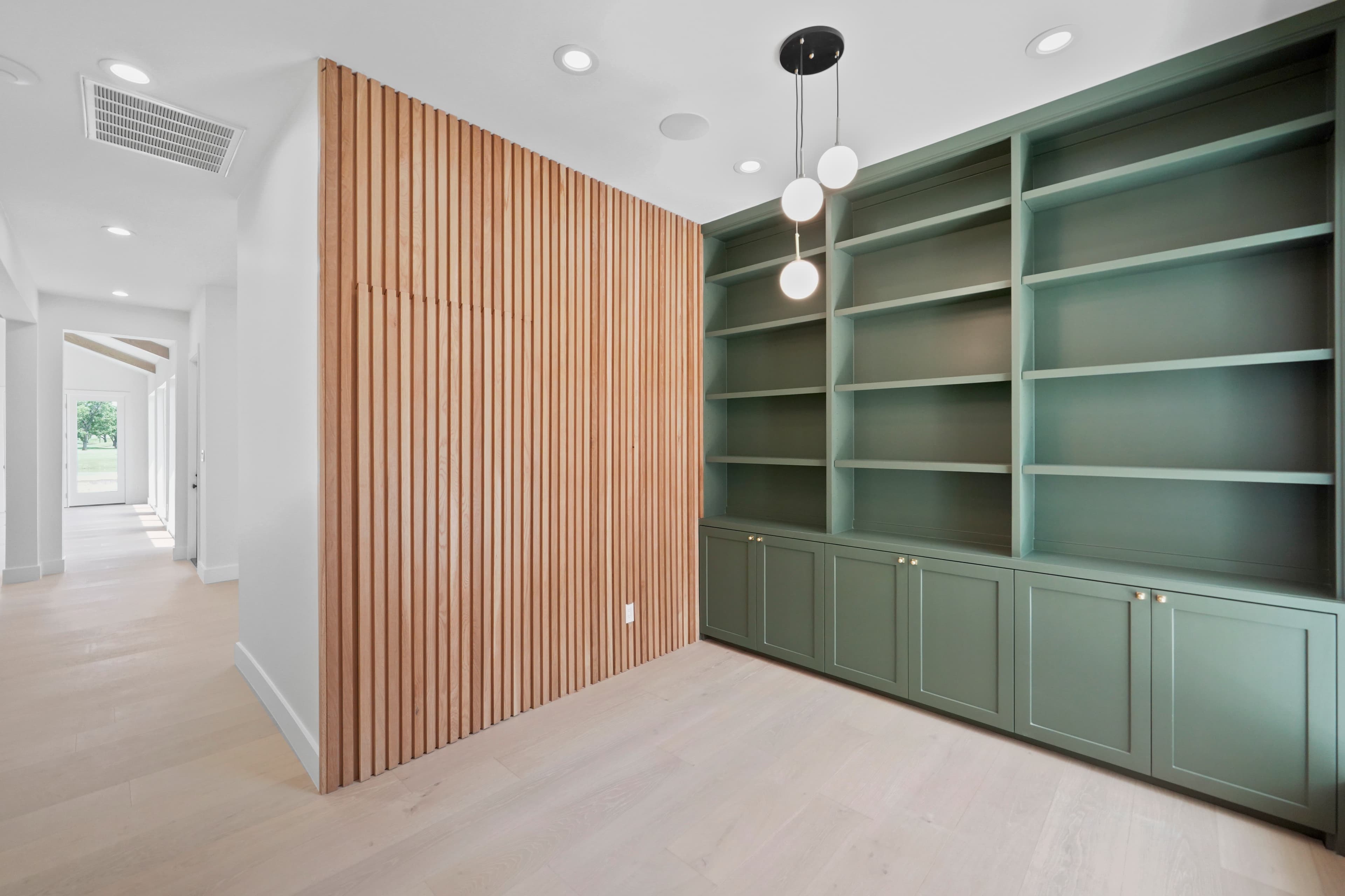 Wedgewood Residence — image 9